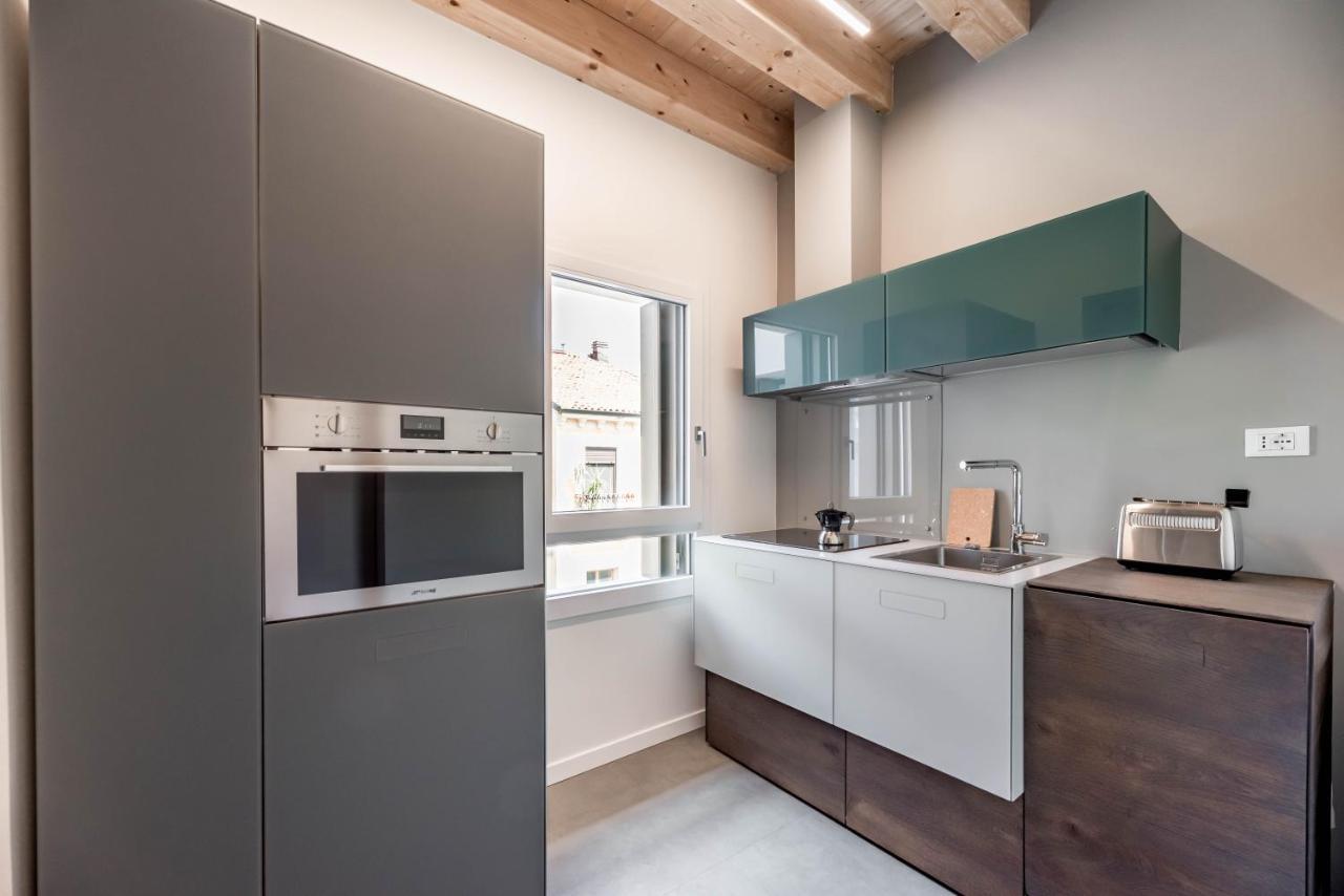 Palazzo '900 Design Flats - Il Caffe Lägenhet Padua Exteriör bild